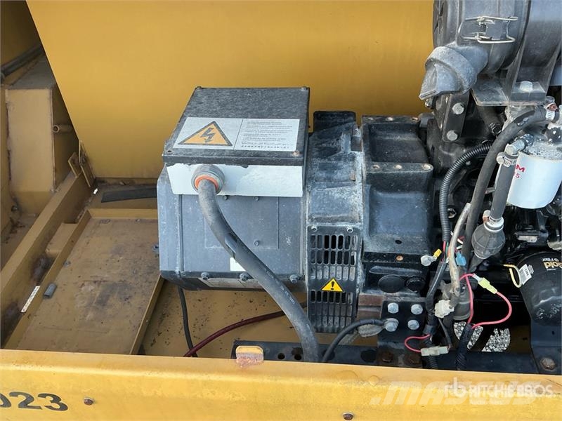 Allmand Maxi-Heat 1000000 BTU Space Heater Ogrevalna in odtajevalna oprema