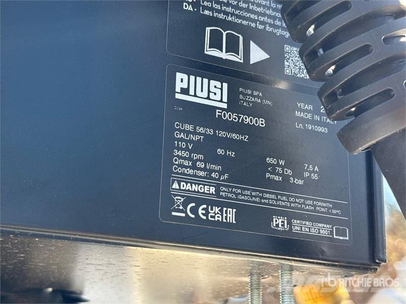 AM Tank 1000 Diesel 1050 gal Skid Mounted Steel Diese Fuel and additive tanks