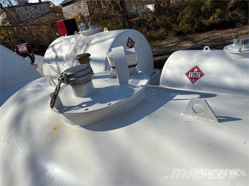 AM Tank 1000 Diesel 1050 gal Skid Mounted Steel Diese Fuel and additive tanks