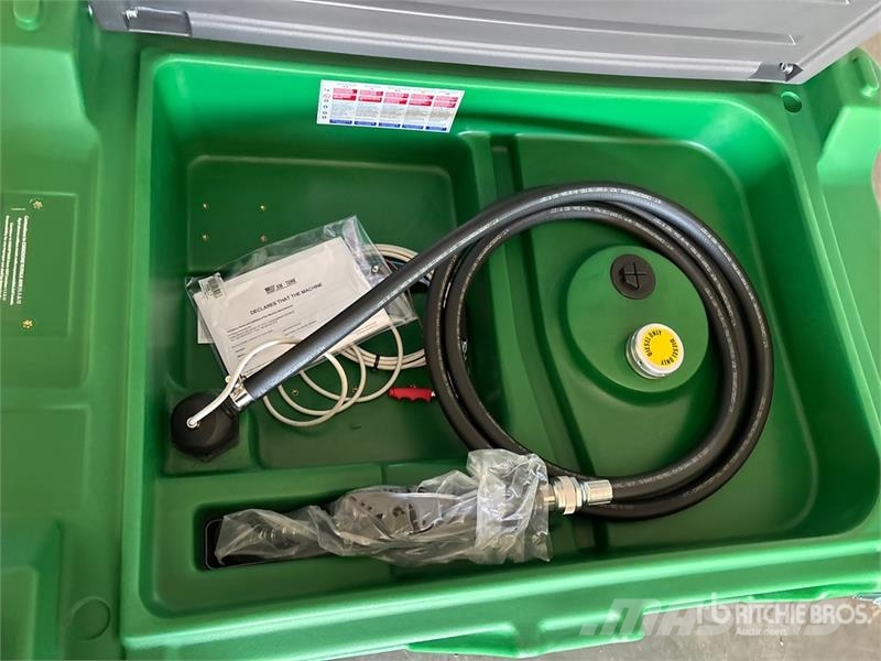 AM Tank 116 gal Portable Poly Diesel Fuel Tank (Unuse Zbiorniki paliw i płynów eksploatacyjnych