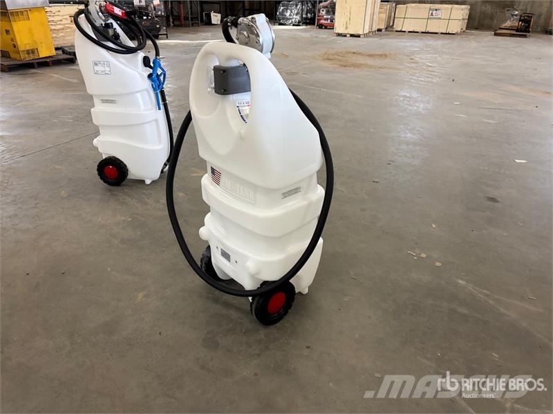 AM Tank 29 DEF 29 gal Portable Poly DEF Transfer and  Yakıt ve katkı maddesi tankları