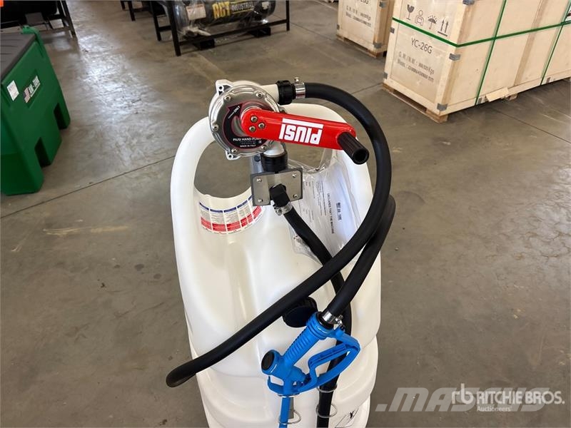 AM Tank 29 DEF 29 gal Portable Poly DEF Transfer and  Yakıt ve katkı maddesi tankları