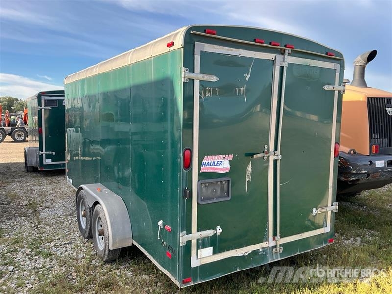 American Hauler 16 ft T/A Enclosed Trailer Furgons