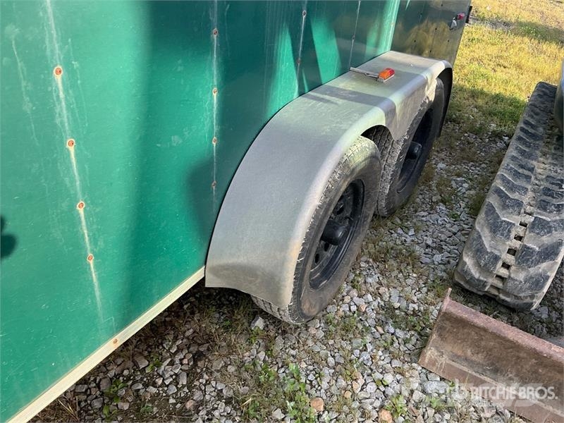 American Hauler 16 ft T/A Enclosed Trailer Dobozos pótkocsik