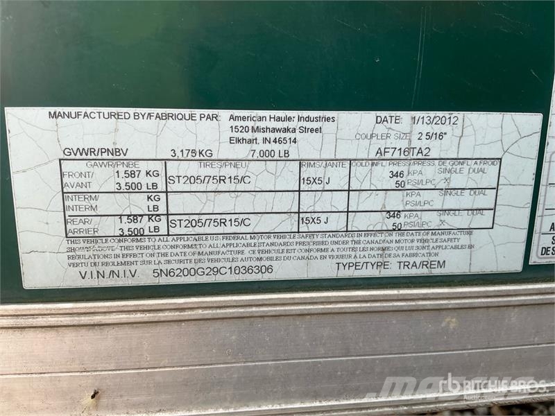 American Hauler 16 ft T/A Enclosed Trailer Furgons