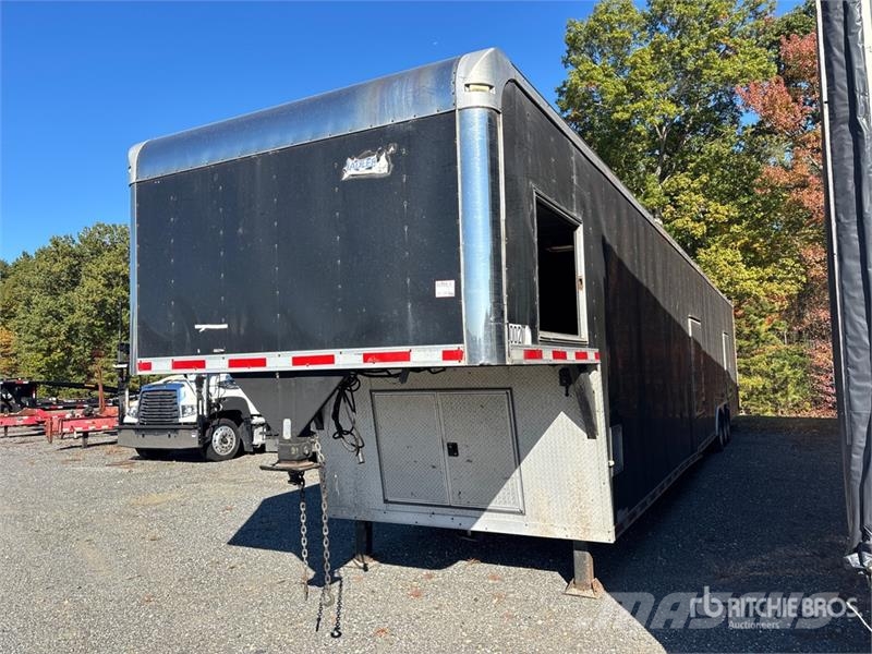 American Hauler 48 ft Tri/A Enclosed Trailer 箱體拖車