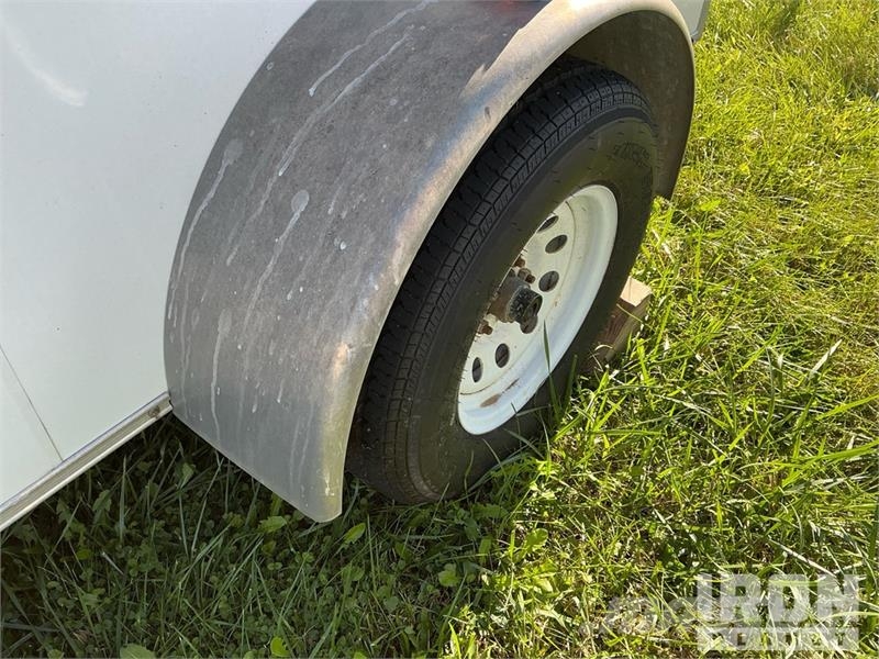 American Hauler ALC610SA 10 ft S/A Enclosed Trailer Furgons