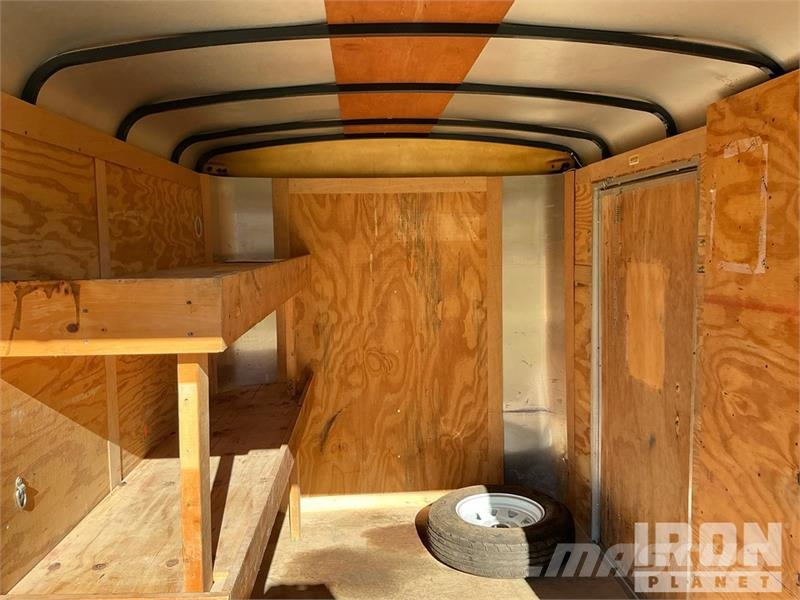 American Hauler ALC610SA 10 ft S/A Enclosed Trailer Furgons