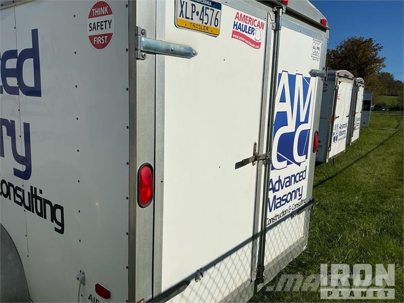 American Hauler Industries 16 ft T/A Enclosed Trailer Cajas de remolque