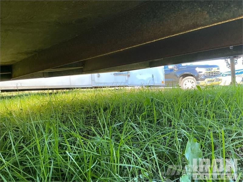 American Hauler Industries 16 ft T/A Enclosed Trailer Cajas de remolque