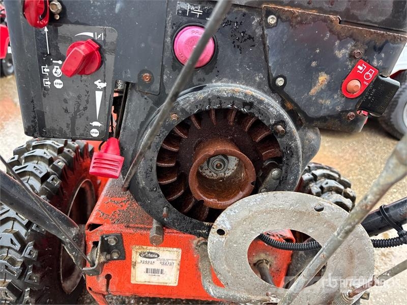 Ariens 28 in Walk-Behind Snow Blower Snøfresere