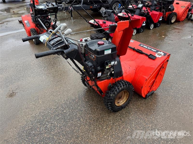 Ariens 28 in Walk-Behind Snow Blower Snøfresere