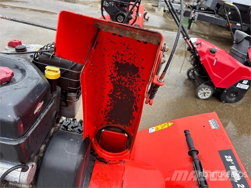 Ariens 926038 28 in Walk-Behind Snow Blower Snežne freze