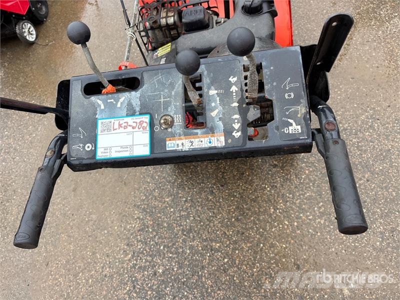 Ariens ST11528DLE 28 in Walk-Behind Snow Blower Schneefräse
