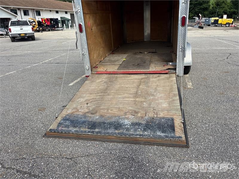 Arising 714VTRB 14 ft T/A Enclosed Trailer Anhänger-Kastenaufbau