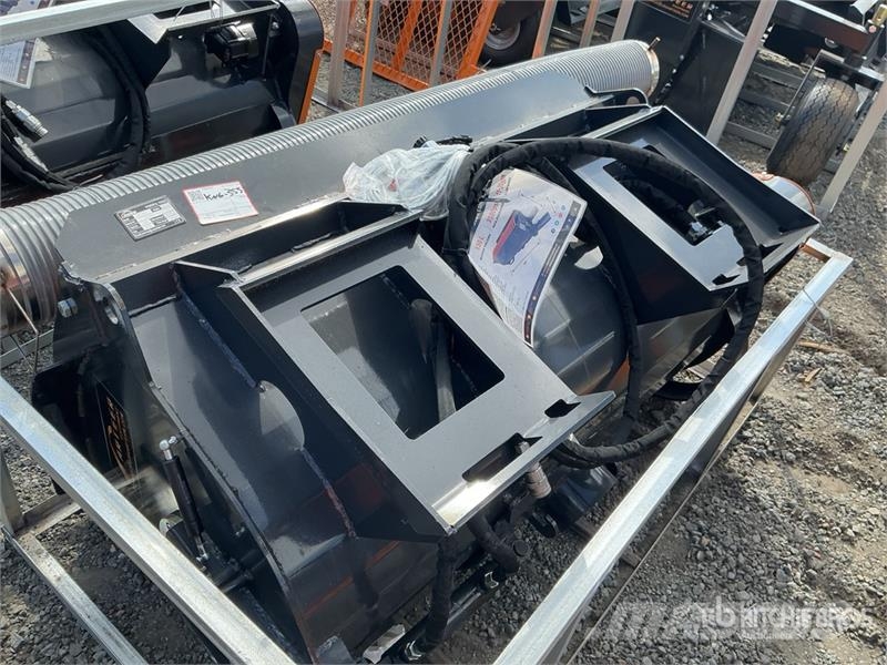 Arteer CM-300V Skid Steer Concrete Mixer (Unused) Autobetoniere