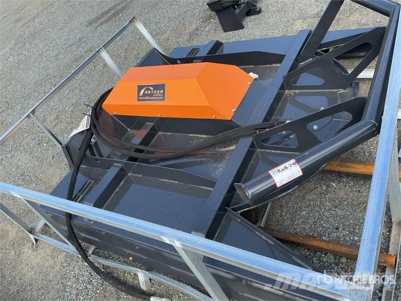 Arteer HDBC-72W 72 in Skid Steer Brush Cutter (Unused) Corta-césped delanteros y traseros