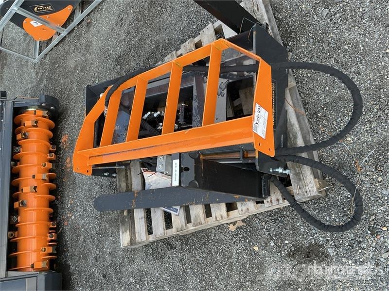 Arteer HPF-48L 48 in Hydraulic Skid Steer Forks (Unused) 叉