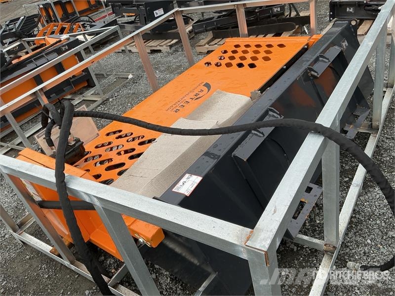 Arteer LRR-74W 74 in Skid Steer Landscape Rake (Unused) Raker og høyvendere