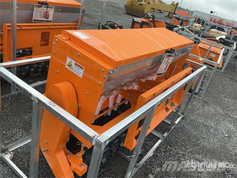 Arteer NSD-72W 72 in 3-Point & Skid Steer Seeder (Unused) Sembradoras
