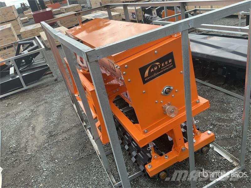 Arteer NSD-72W 72 in 3-Point & Skid Steer Seeder (Unused) مثاقيب