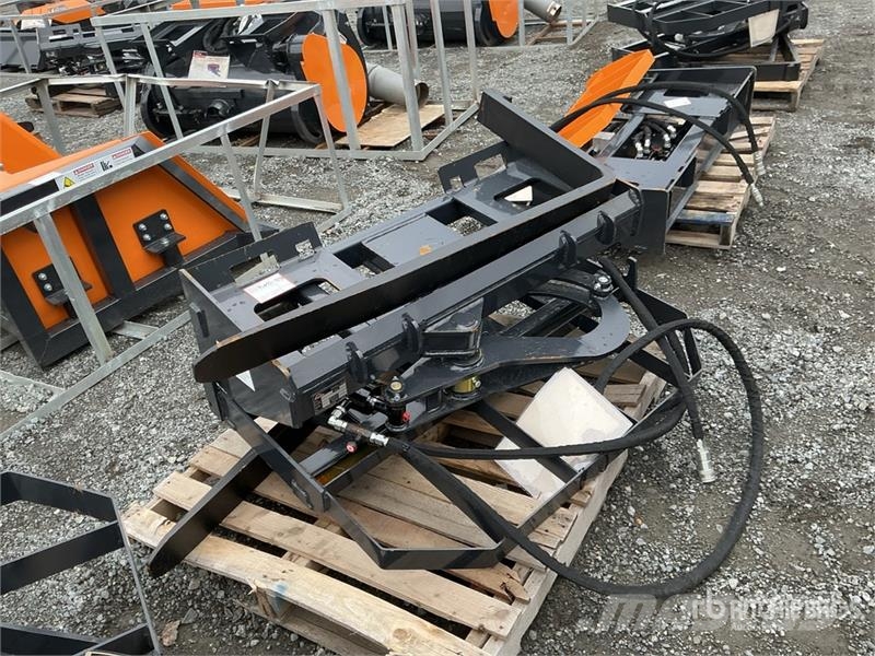Arteer RPT-42L 60 in Rotating Hydraulic Skid Steer Forks Trukkihaarukat
