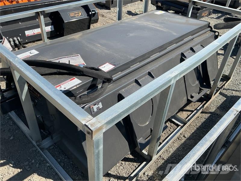 Arteer SS-72W 72 in Skid Steer Sweeper (Unused) Børster