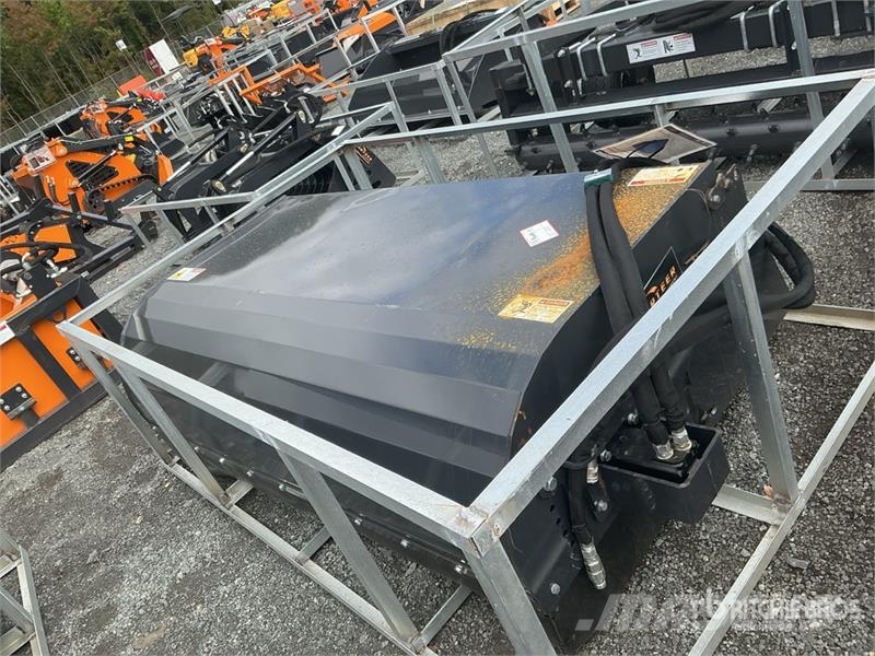 Arteer SS-72W 72 in Skid Steer Sweeper (Unused) Četke