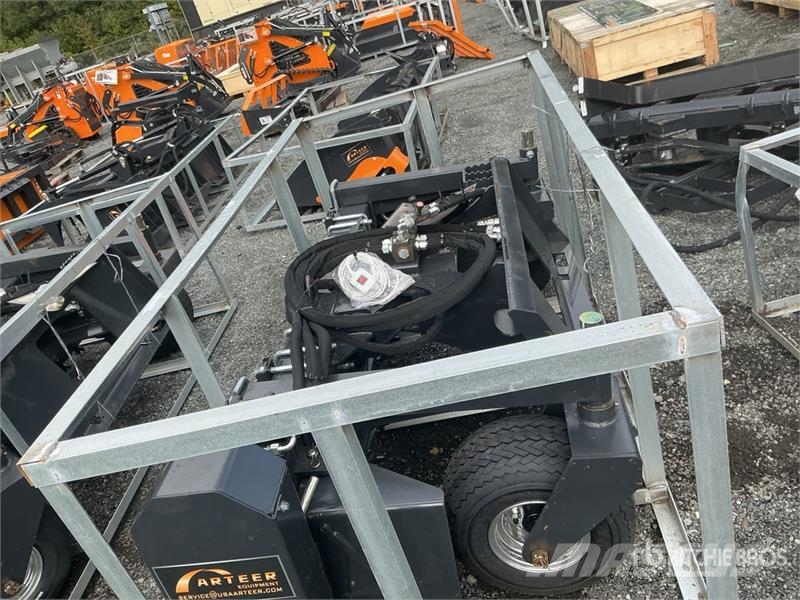 Arteer SSPR-72W 72 in Skid Steer Power Rake (Unused) Ranghinatori
