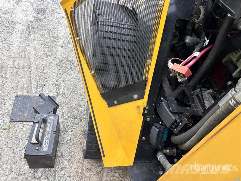 ASV RT75 Compact Track Loader Kompaktlader