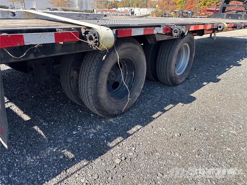 Baku 36 ft T/A Gooseneck Flatbed Trailer مقطوروات مسطحة/مفصلية الجوانب