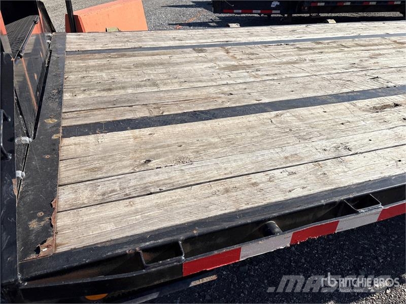 Baku 36 ft T/A Gooseneck Flatbed Trailer مقطوروات مسطحة/مفصلية الجوانب