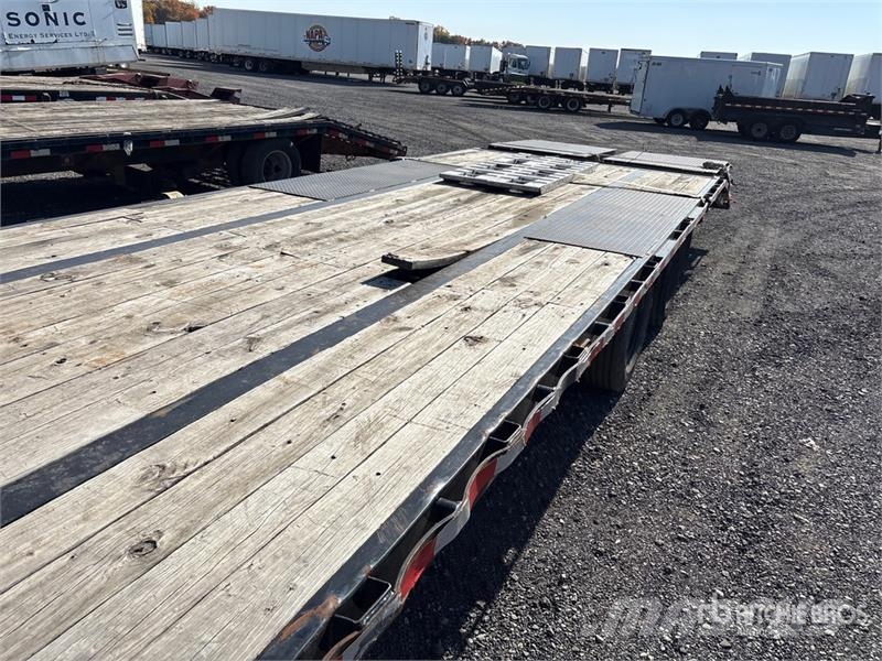 Baku 36 ft T/A Gooseneck Flatbed Trailer مقطوروات مسطحة/مفصلية الجوانب