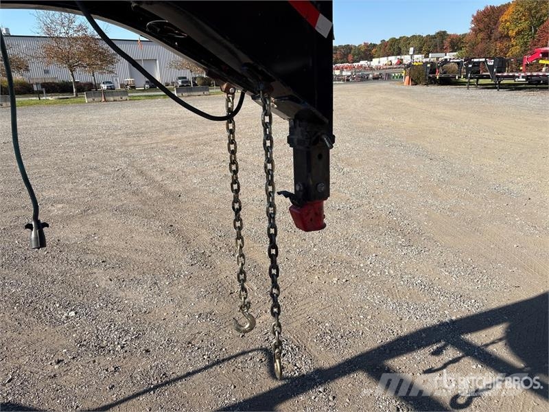 Baku 36 ft T/A Gooseneck Flatbed Trailer مقطوروات مسطحة/مفصلية الجوانب