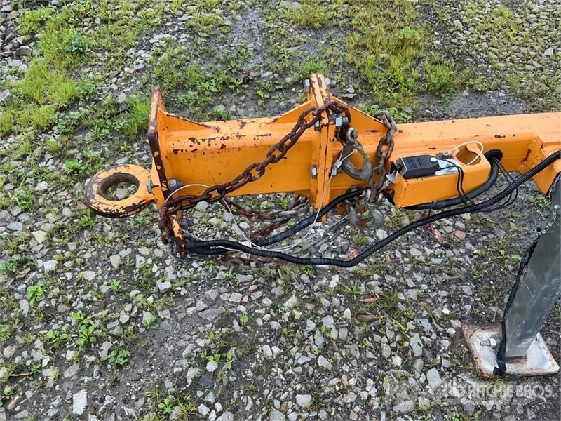 Bandit 12XPC Tow-Behind Wood Chipper Haketuskoneet
