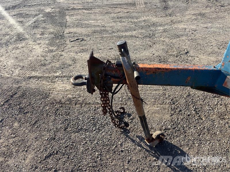 Bandit 200UC Tow-Behind Wood Chipper Drobilice drva / čiperi