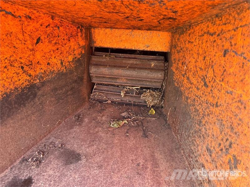 Bandit 200UC Tow-Behind Wood Chipper Drobilice drva / čiperi