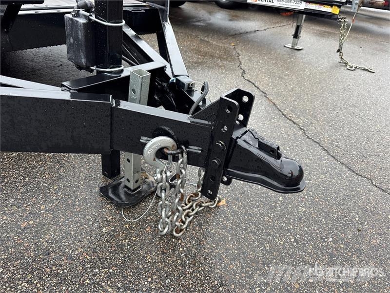 Barrett 5000 lb 18 ft T/A Equipment Trailer Prikolice za prevoz vozil