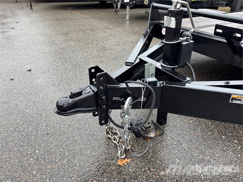 Barrett 5000 lb 18 ft T/A Equipment Trailer Prikolice za prevoz vozil