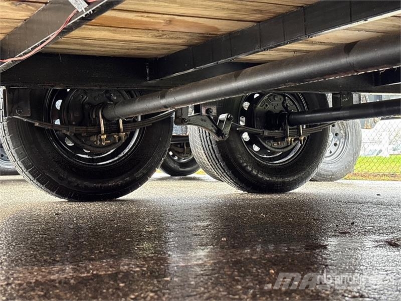 Barrett 5000 lb 18 ft T/A Equipment Trailer Prikolice za prevoz vozil
