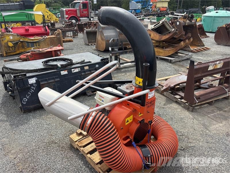 Bearcat 8390 Leaf Blower Debris removal equipment