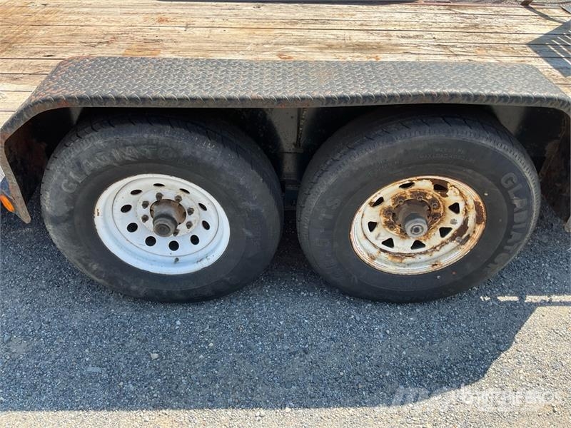 Belmont SS1016-12 16 ft T/A Equipment Trailer Prikolice za prevoz vozil