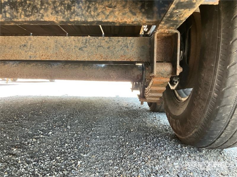 Belmont SS1016-12 16 ft T/A Equipment Trailer Prikolice za prevoz vozil