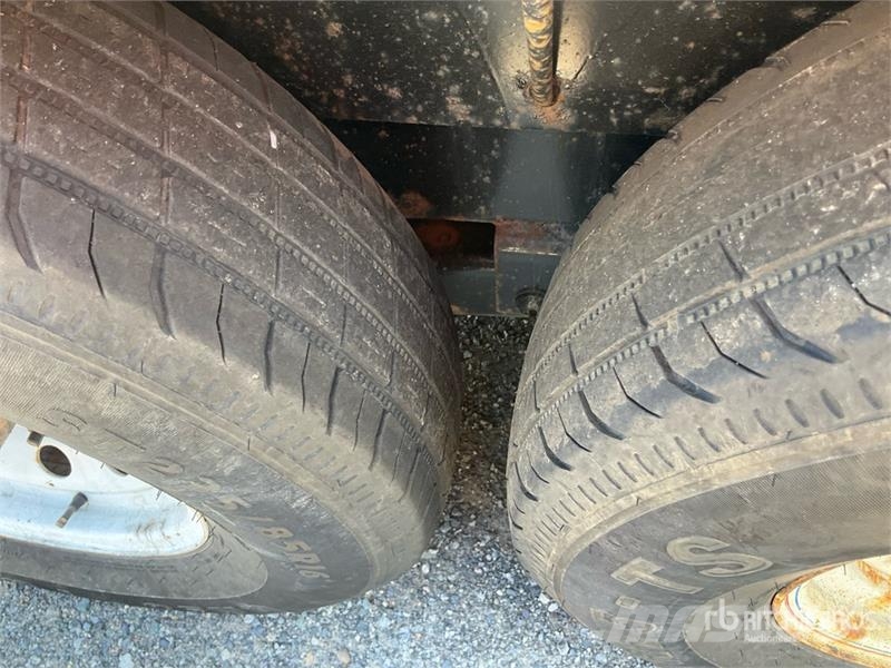 Belmont SS1016-12 16 ft T/A Equipment Trailer Prikolice za prevoz vozil