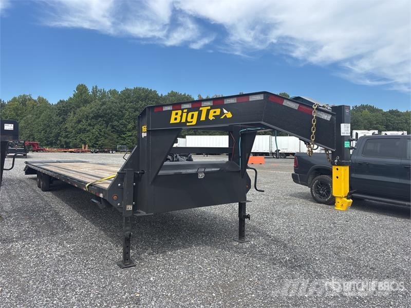 Big Tex 16GN-40D5A-MRBK-SWT 40 ft T/A Gooseneck Equipment Autotransporter prikolice