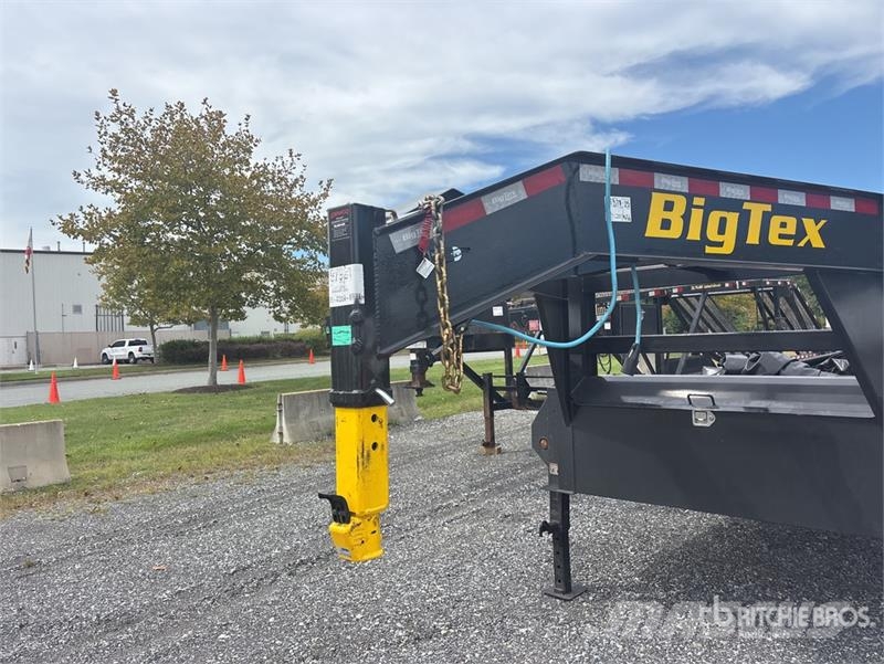Big Tex 16GN-40D5A-MRBK-SWT 40 ft T/A Gooseneck Equipment Autotransporter prikolice