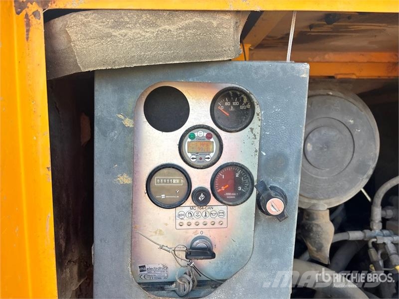 Boart Longyear DB102 Foundation Drill مثاقيب ثقيلة