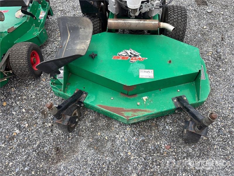 Bobcat 4x2 Walk-Behind 42 in Lawn Mower Vrtni traktor kosilnice