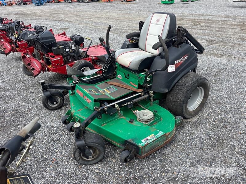 Bobcat 72 in Lawn Mower Vrtni traktor kosilnice
