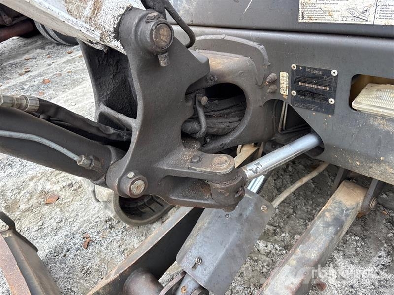 Bobcat E26 小型挖掘机